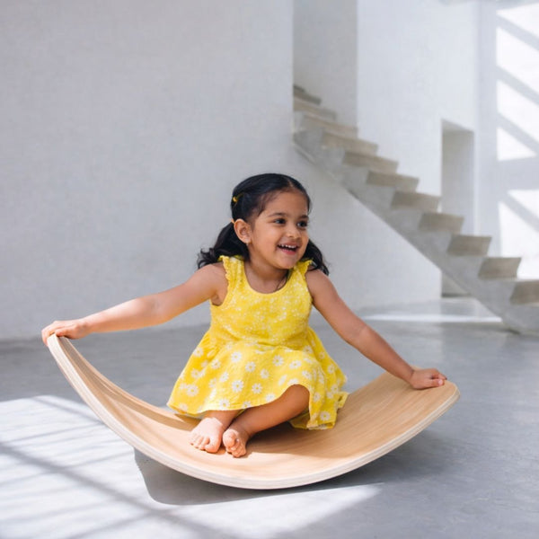 Wooden Balance Board for Kids – Non-Slip Balancing Board Game Detail